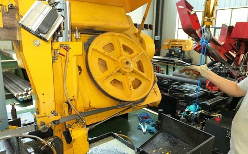 云梦金属带锯床的日常使用和保养注意事项！